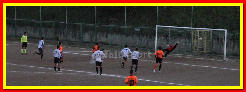 131123 sport 283y_tn.jpg